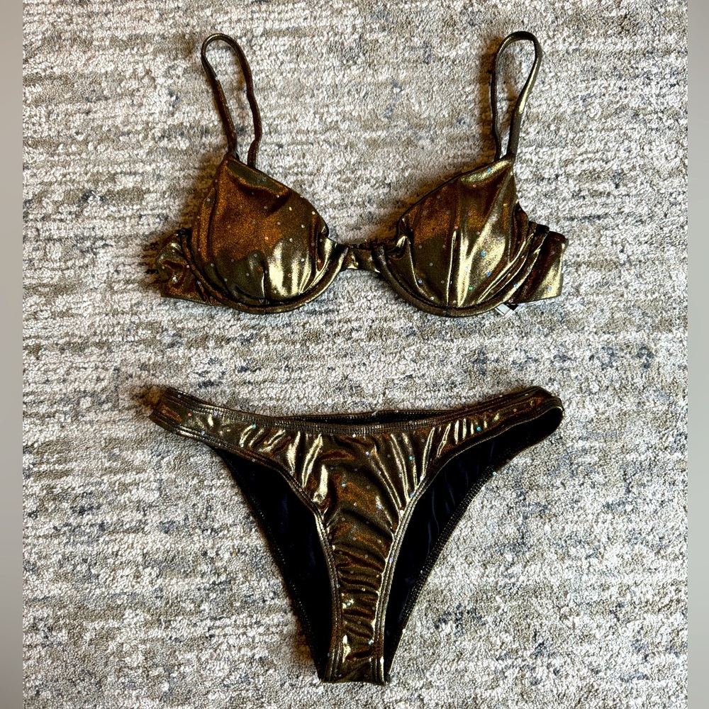 Dippin’ Daisy’s Gold Metallic Bikini- Vivid Top / Nox Bottoms Size Small